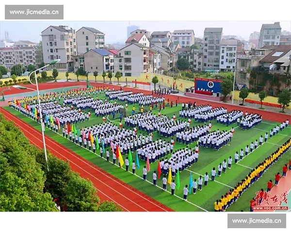 激情碰撞与欢呼共鸣 体育赛事集体观看氛围全景描绘 - 副本 (2)