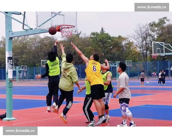 赛场实时激烈对抗精彩瞬间全程回顾分析 - 副本 - 副本 - 副本